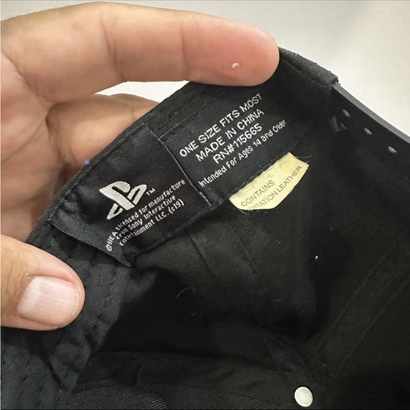 SONY PLAYSTATION‎ Controller Buttons snapback hat - Picture 4 of 7